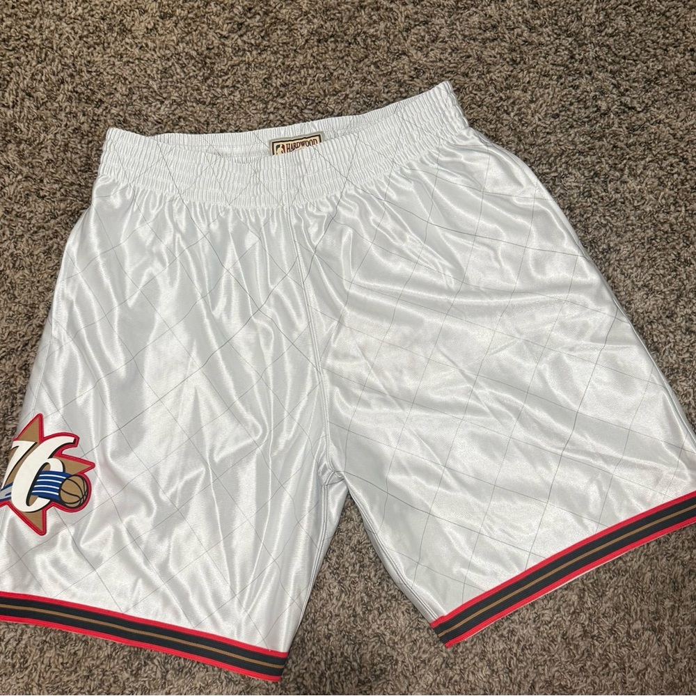 Mitchell & Ness White Athletic Shorts with Red and Black Accents